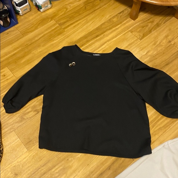 CJ Banks Cream Pants and Shein Black Top Ensemble - Picture 7 of 9